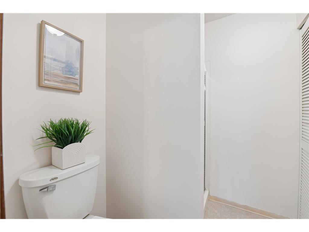1800 Riverwood Drive #318 Burnsville MN 55337 7021416 image20