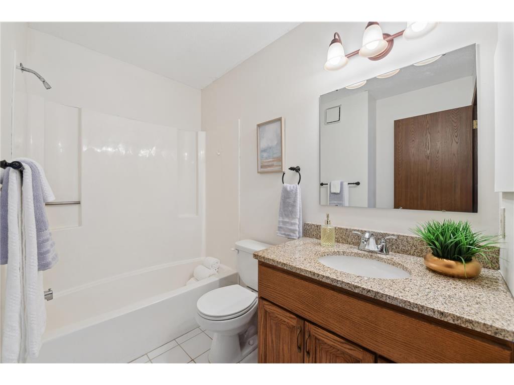 1800 Riverwood Drive #318 Burnsville MN 55337 7021416 image25