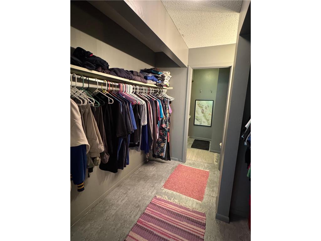 1800 Riverwood Drive #323 Burnsville MN 55337 7038429 image20
