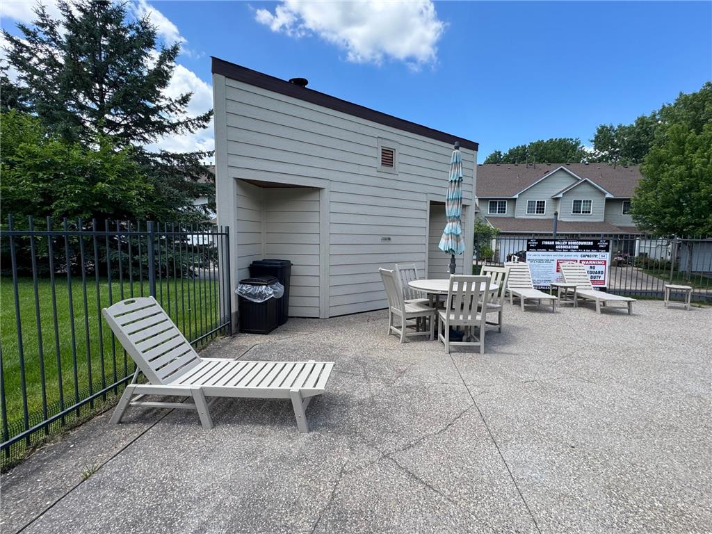 1800 Riverwood Drive #323 Burnsville MN 55337 7038429 image3