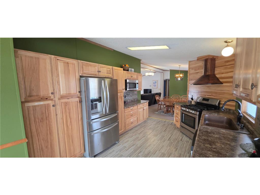 1800 White Cloud Drive E Isle MN 56342 - Mille Lacs Lake 7041650 image2