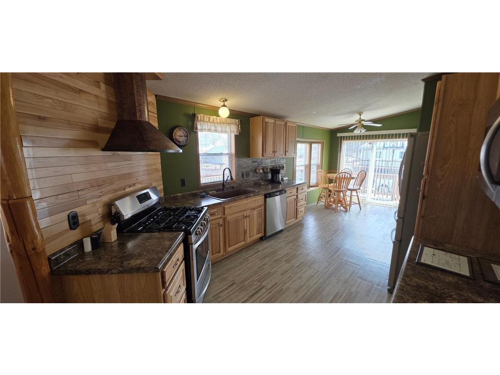 1800 White Cloud Drive E Isle MN 56342 - Mille Lacs Lake 7041650 image3