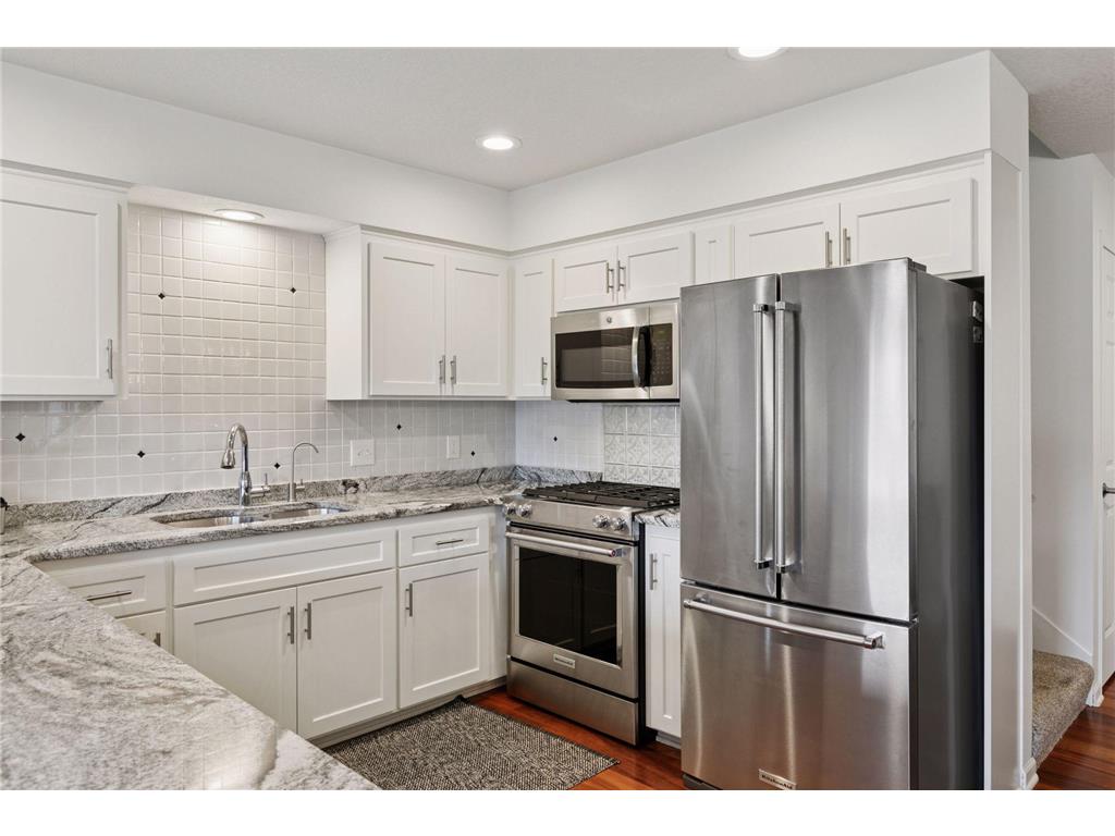 18002 Judicial Way N Lakeville MN 55044 7026170 image3