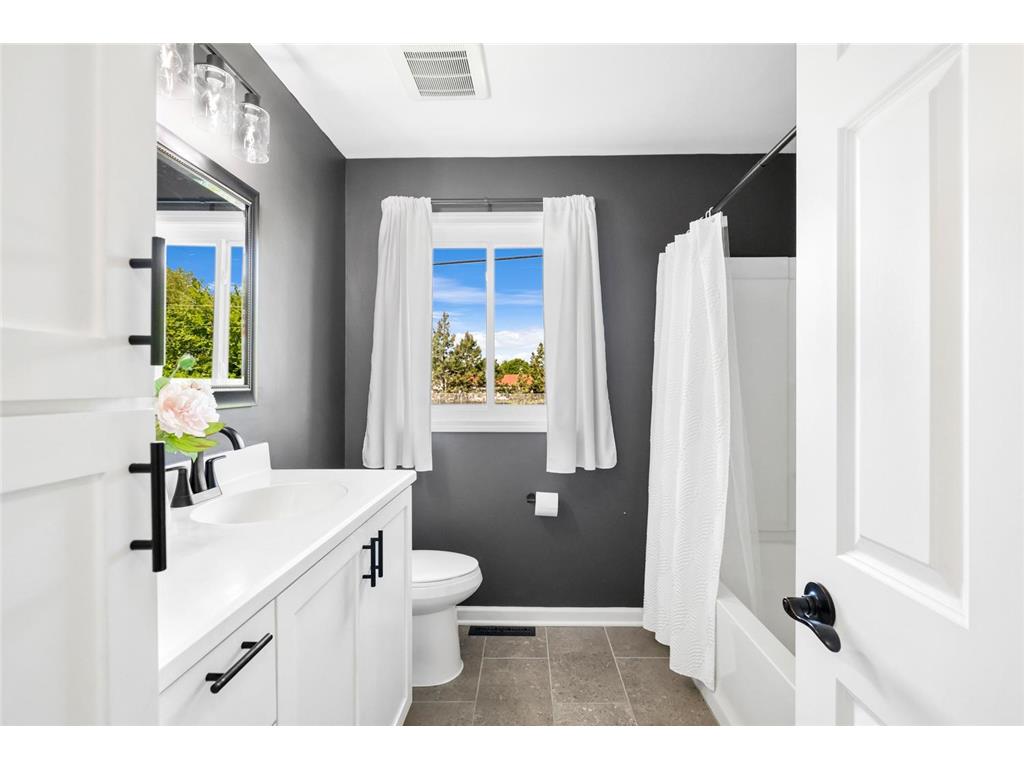 18005 Empire Trail Farmington MN 55024 7086665 image16