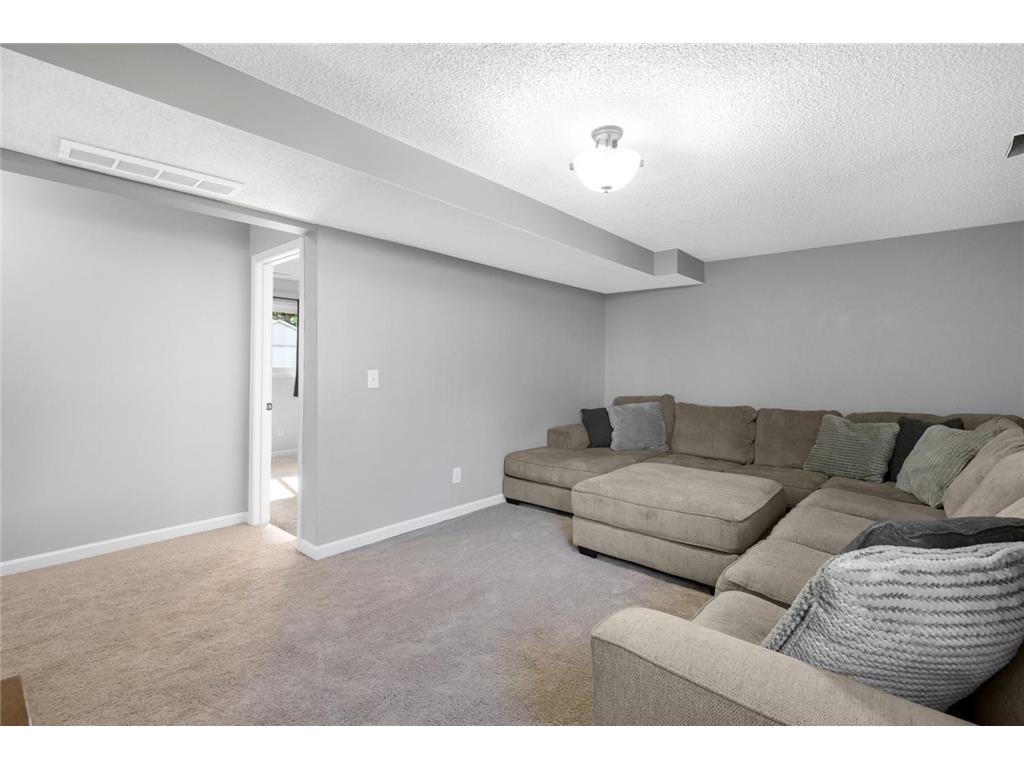 18005 Empire Trail Farmington MN 55024 7086665 image24