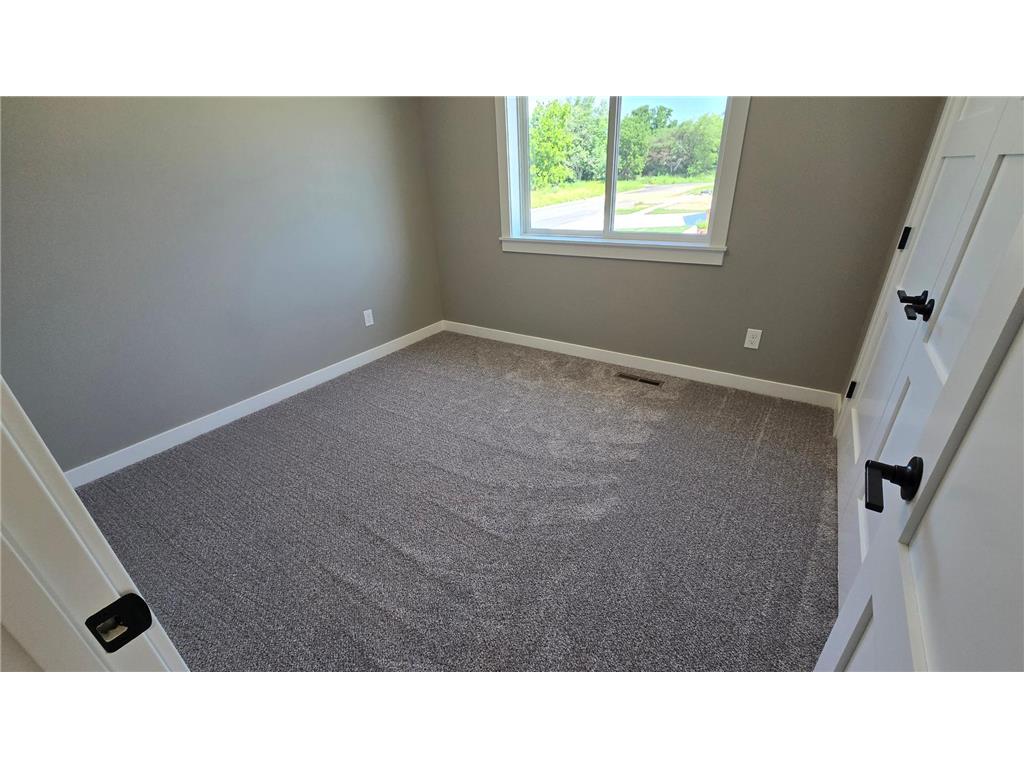 1801 12th Avenue NE Austin MN 55912 7111580 image10