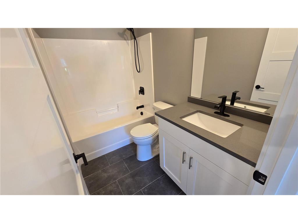 1801 12th Avenue NE Austin MN 55912 7111580 image22