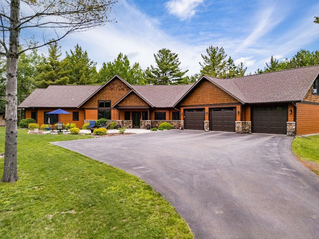 1801 20th Avenue Two Harbors MN 55616 7091203 image1