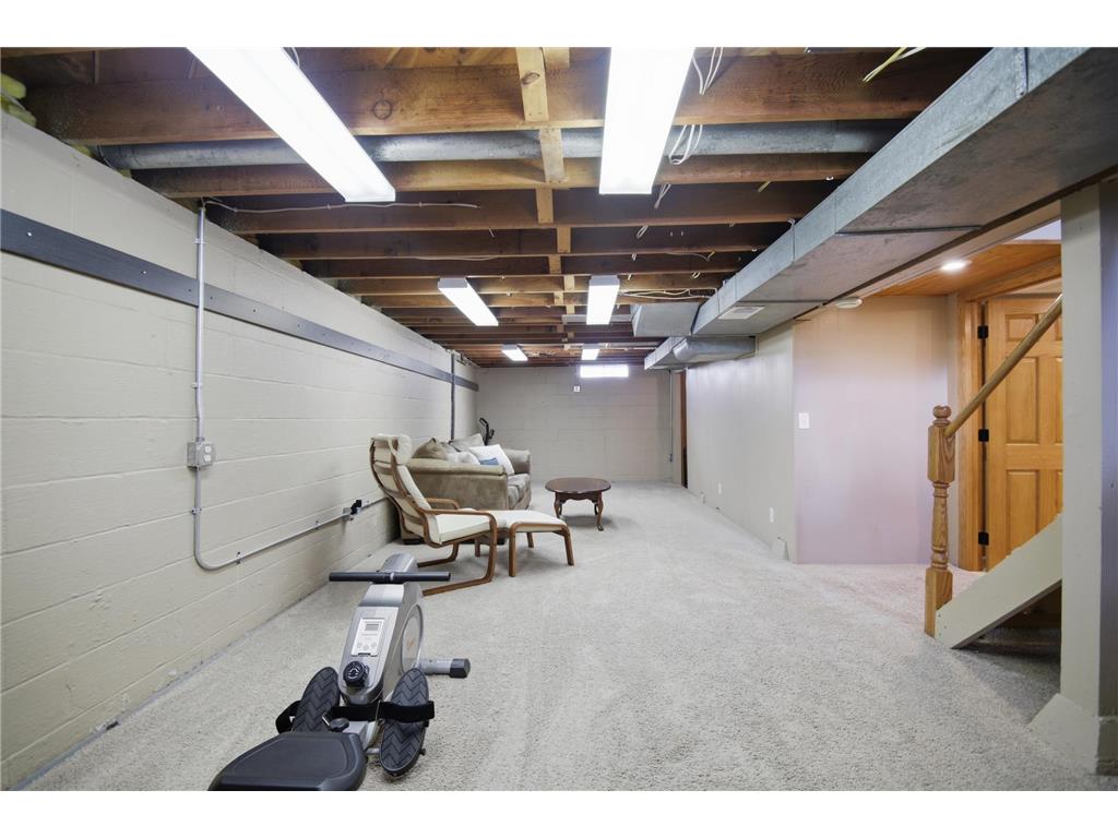 1801 2nd Avenue SE Austin MN 55912 7065024 image30