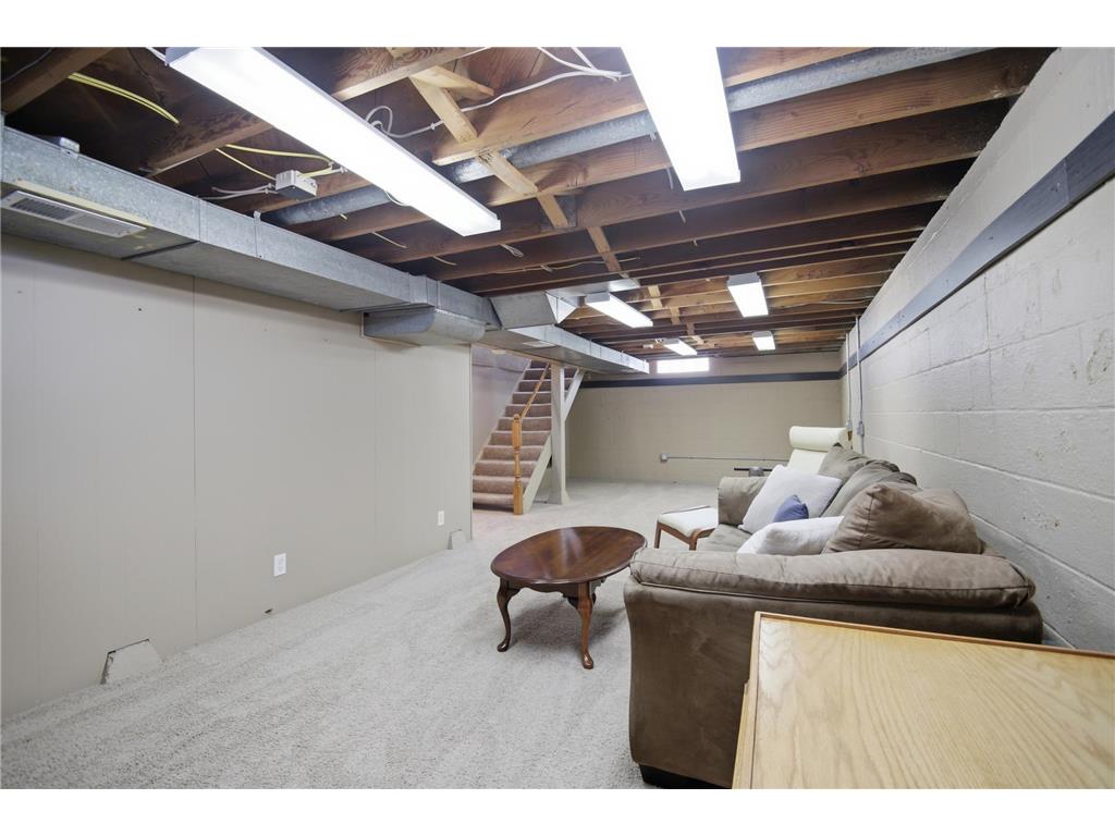 1801 2nd Avenue SE Austin MN 55912 7065024 image31