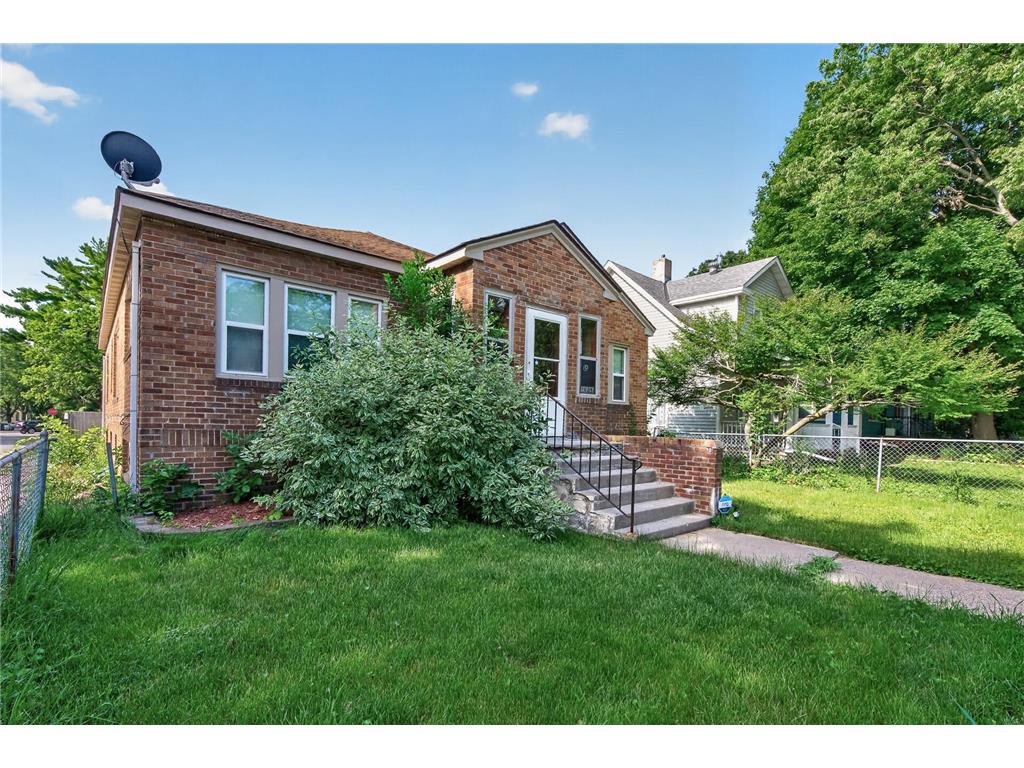 1801 3rd Avenue N Minneapolis MN 55405 7004762 image2