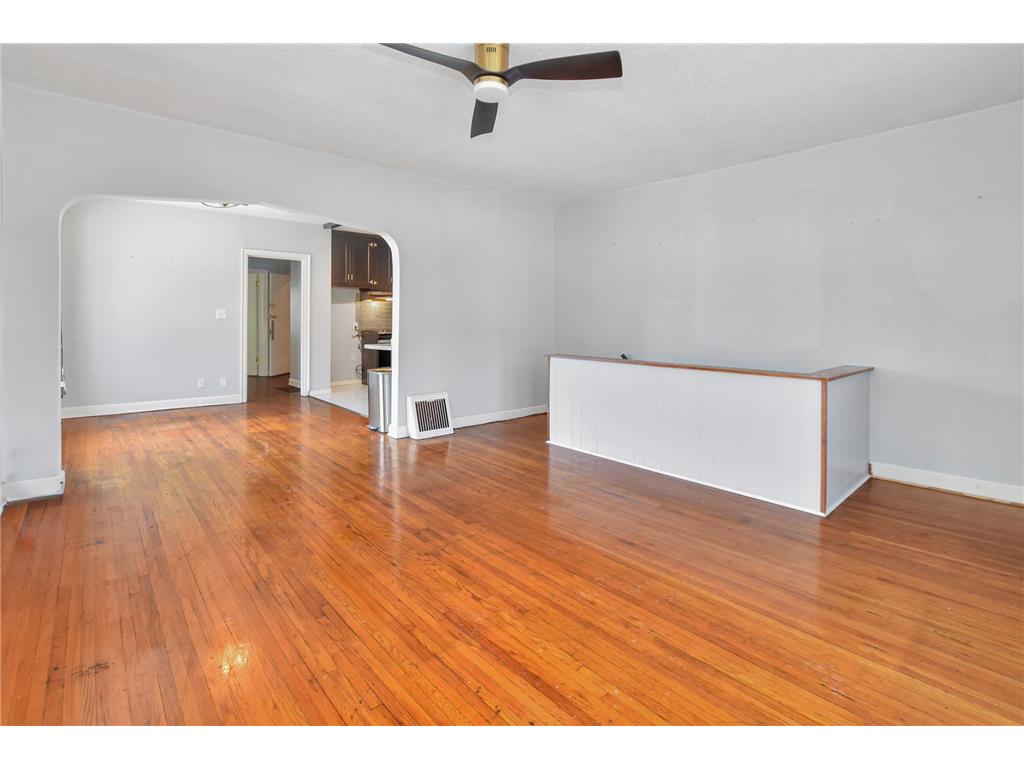 1801 3rd Avenue N Minneapolis MN 55405 7004762 image7