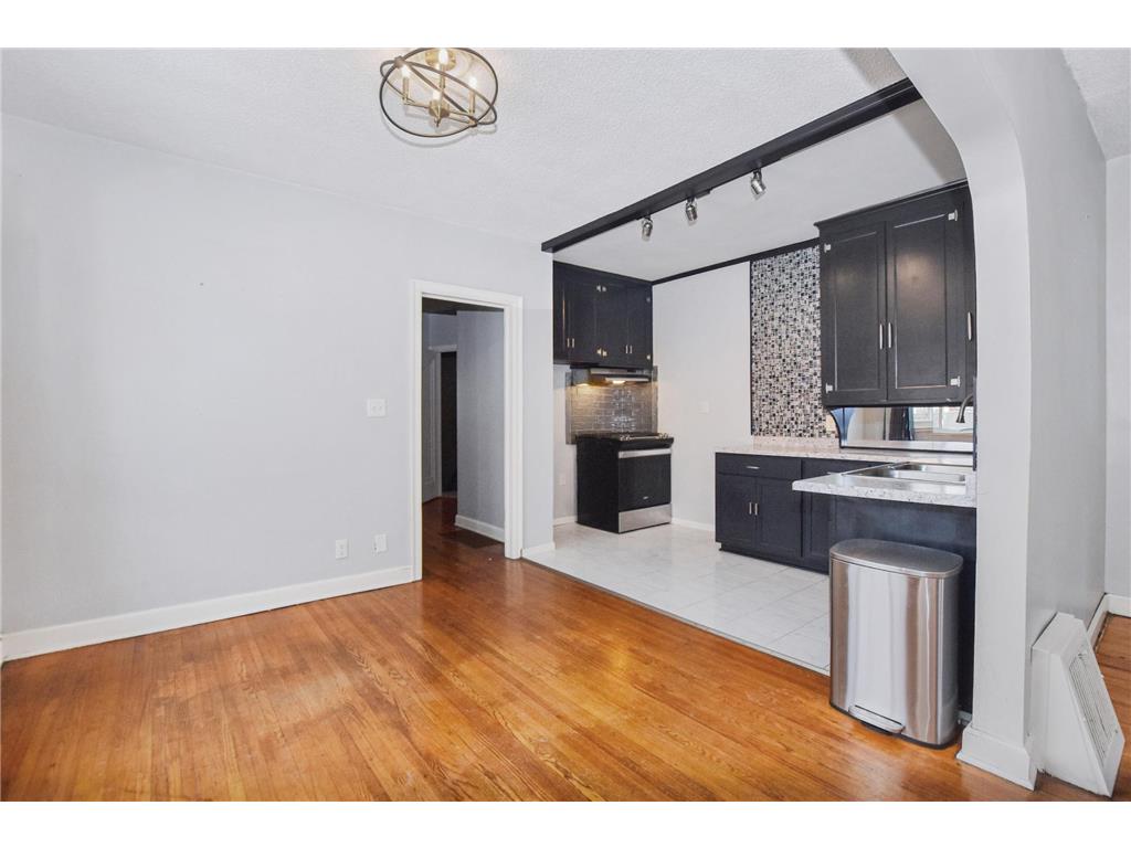 1801 3rd Avenue N Minneapolis MN 55405 7004762 image9
