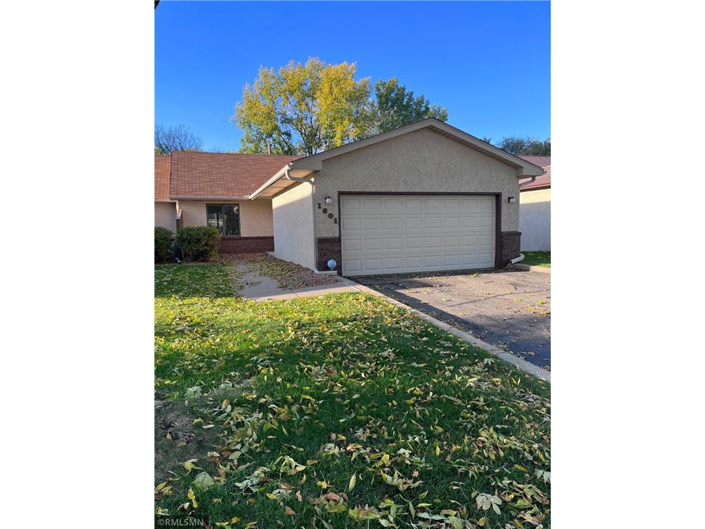 1801 6th Avenue W Shakopee MN 55379 6449001 image1