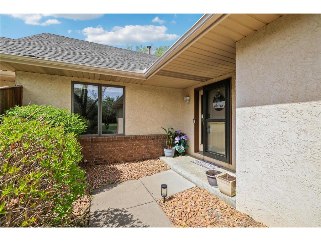1801 6th Avenue W Shakopee MN 55379 7069323 image1
