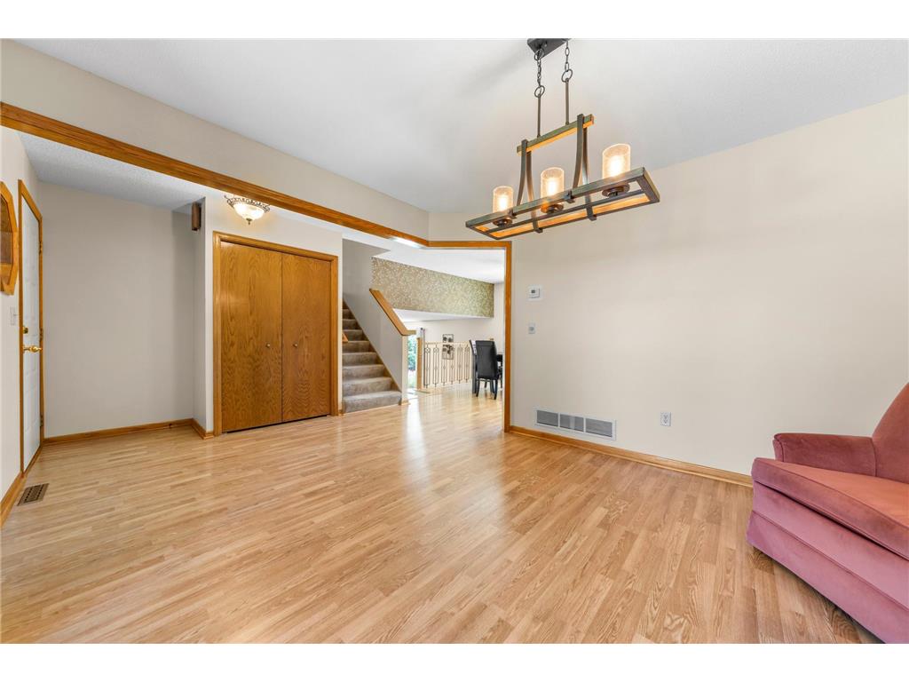 1801 87th Trail N Brooklyn Park MN 55443 7106634 image10