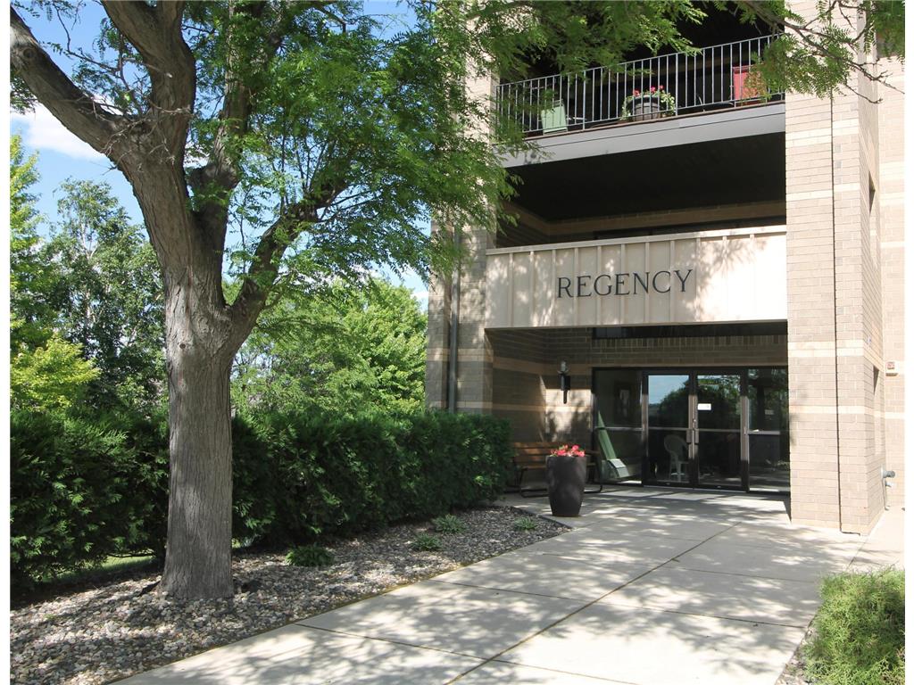 1801 Becker Avenue SE #103 Willmar MN 56201 6551597 image1