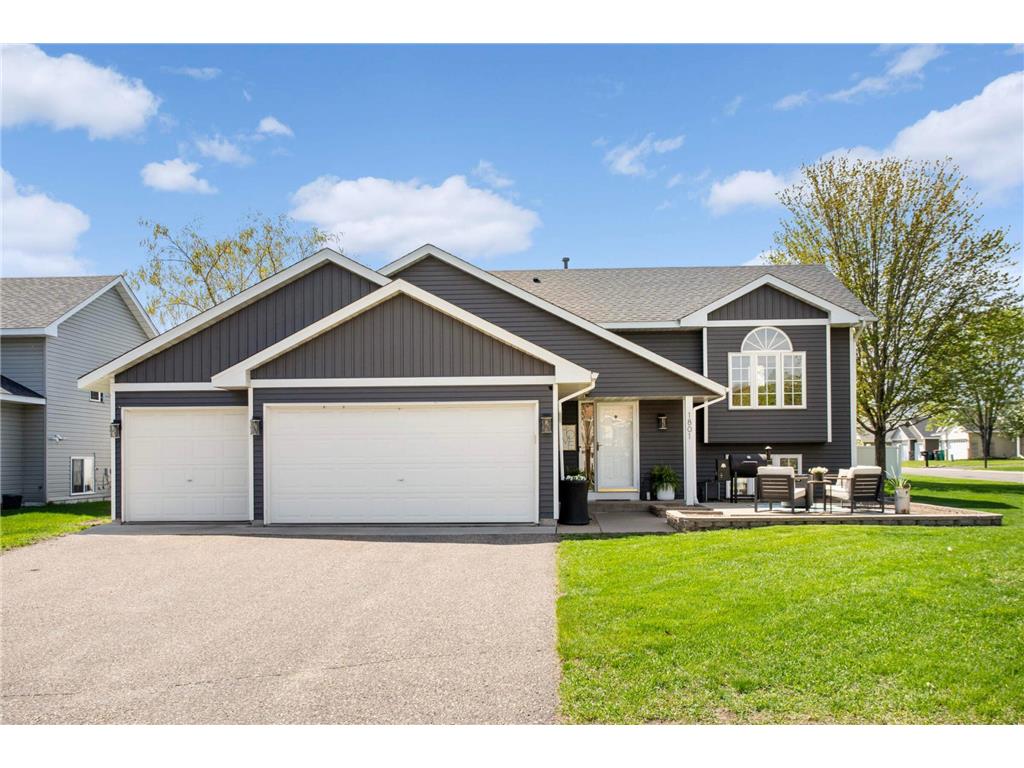 1801 Lillian Drive Hudson WI 54016 6531654 image1