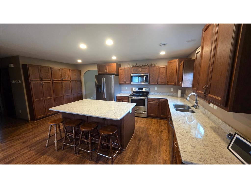 1801 Lower Trentwood Circle NE Willmar MN 56201 7088788 image17