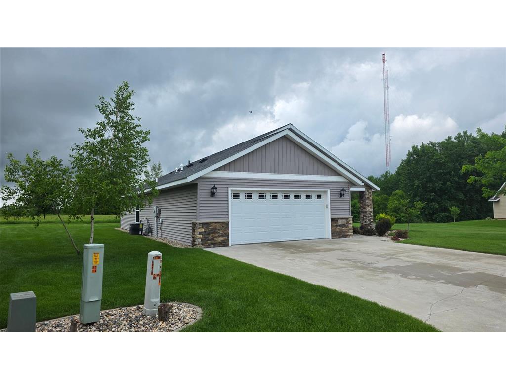 1801 Lower Trentwood Circle NE Willmar MN 56201 7088788 image3