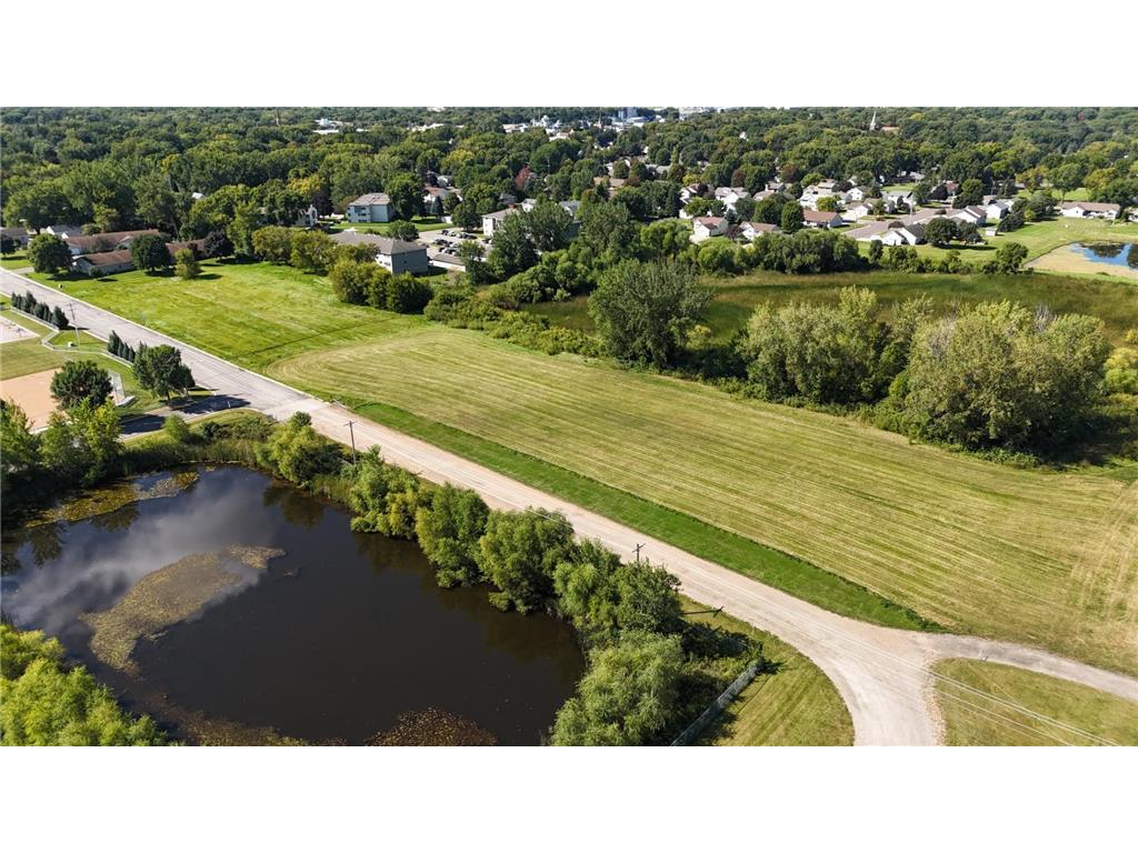 1801 Pryor Avenue N Glencoe MN 55336 6787367 image15