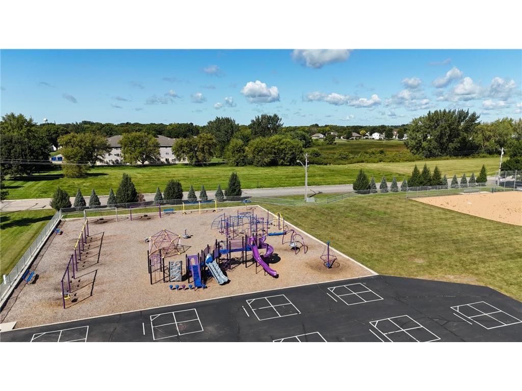 1801 Pryor Avenue N Glencoe MN 55336 6787367 image18