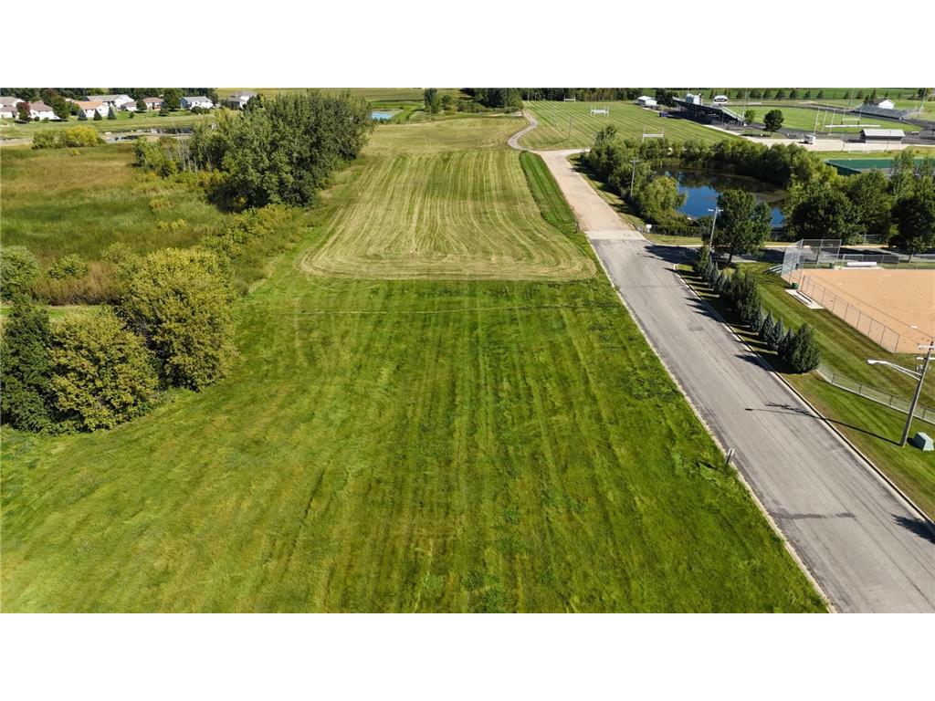 1801 Pryor Avenue N Glencoe MN 55336 6787367 image2