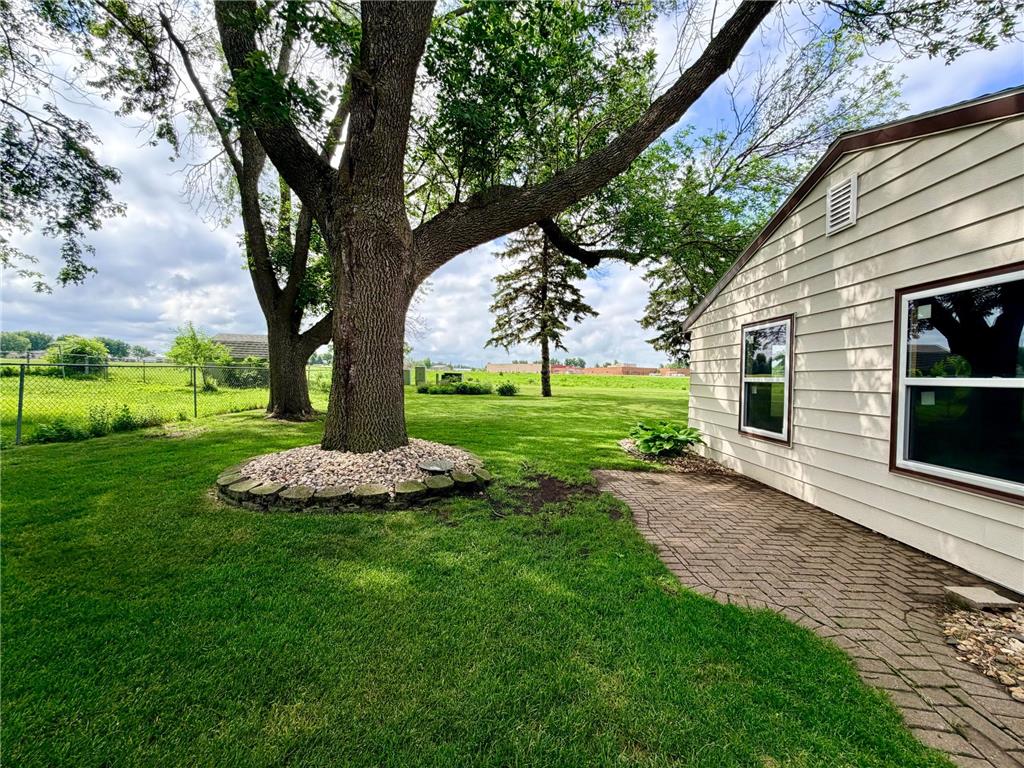 1801 S Shore Drive Worthington MN 56187 7086275 image32