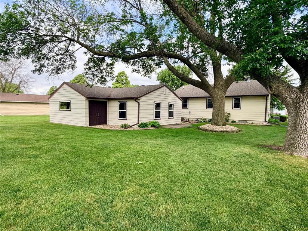 1801 S Shore Drive Worthington MN 56187 7086275 image35