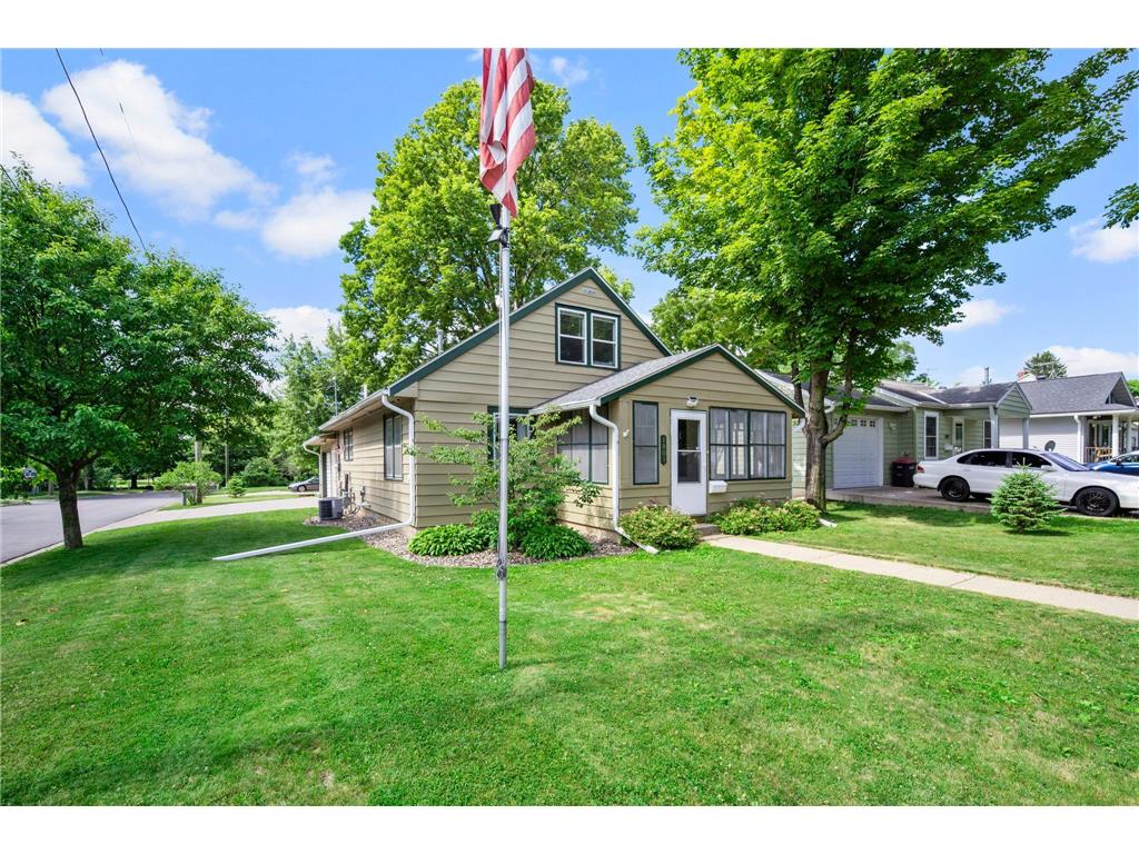 1801 W 7th Street Red Wing MN 55066 7094391 image2