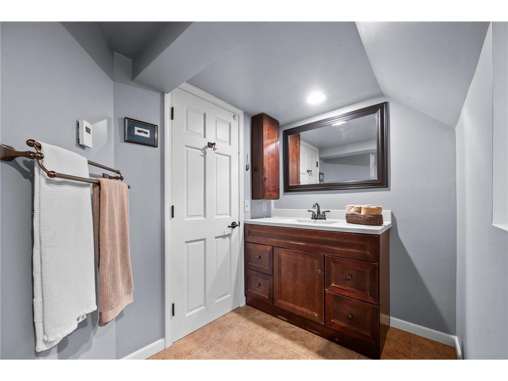 1801 Wellesley Avenue Saint Paul MN 55105 7087570 image43