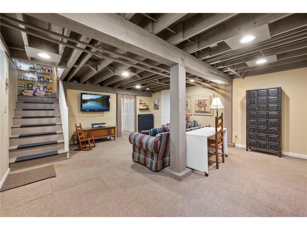1801 Wellesley Avenue Saint Paul MN 55105 7087570 image47