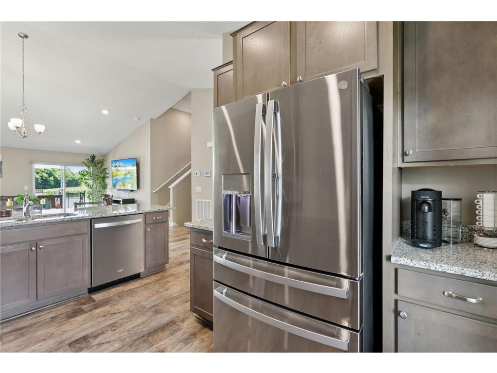 18017 Hidden Creek Trail Lakeville MN 55044 6803333 image11