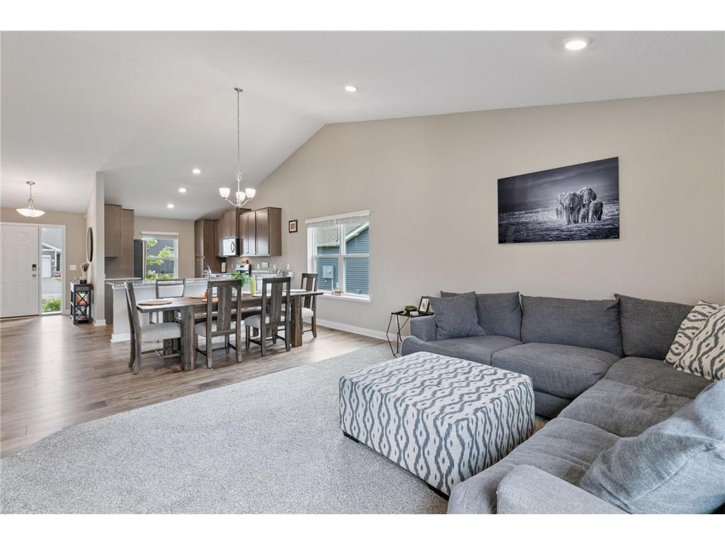 18017 Hidden Creek Trail Lakeville MN 55044 6803333 image18