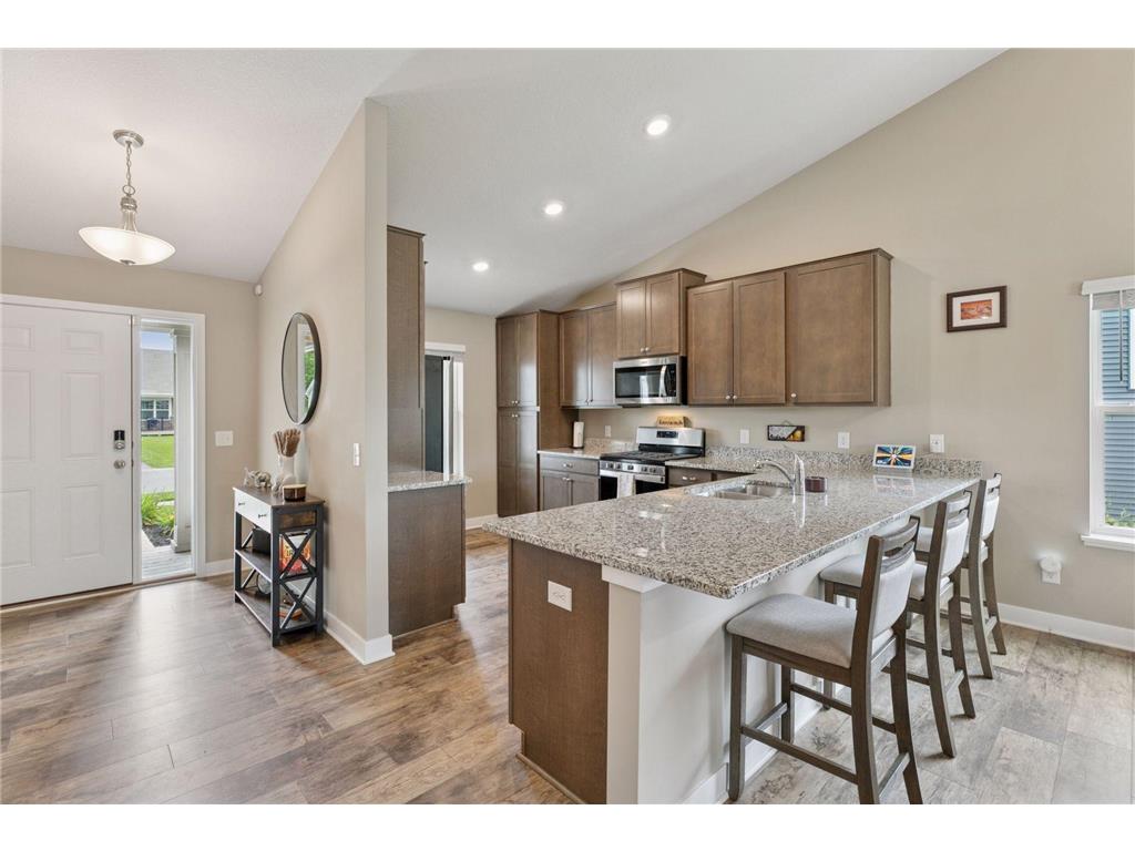 18017 Hidden Creek Trail Lakeville MN 55044 6803333 image8