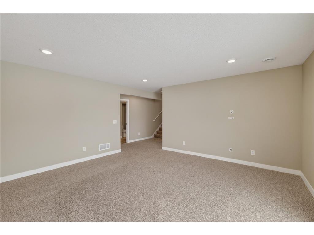 18017 Hidden Creek Trail Lakeville MN 55044 7009498 image24