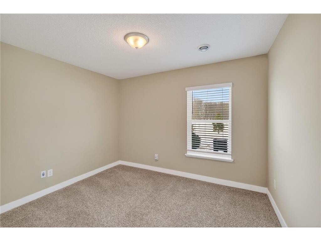 18017 Hidden Creek Trail Lakeville MN 55044 7009498 image25