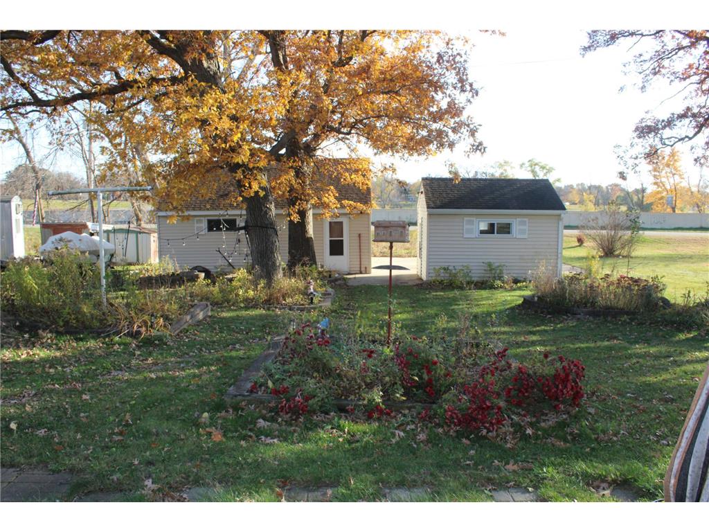 1802 10th Place NE Austin MN 55912 6812582 image13