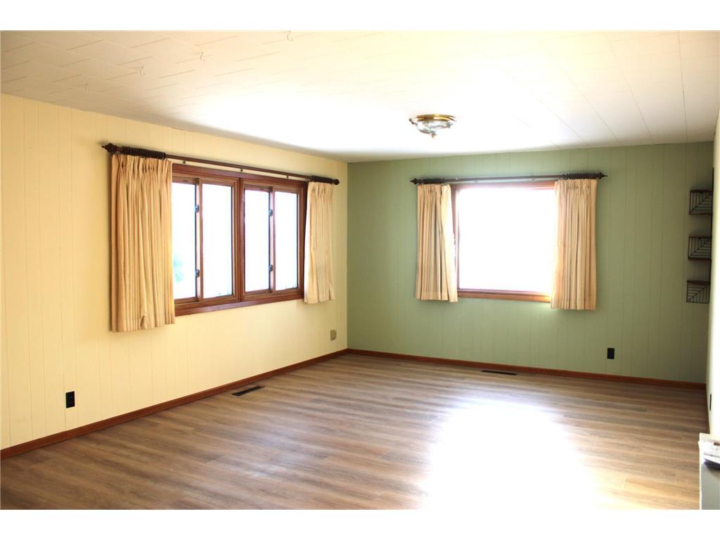 1802 10th Place NE Austin MN 55912 6812582 image19