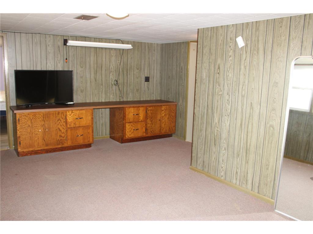 1802 10th Place NE Austin MN 55912 6812582 image47