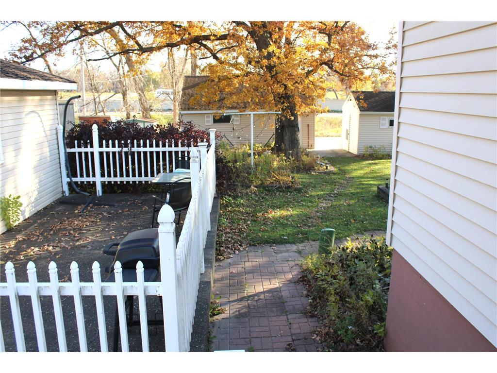 1802 10th Place NE Austin MN 55912 6812582 image6