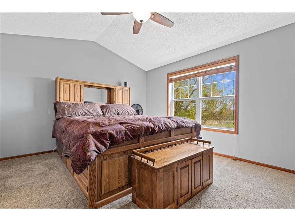 1802 Colonial Lane #1 Chanhassen MN 55317 7075851 image15