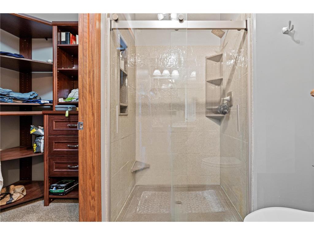 1802 Colonial Lane #1 Chanhassen MN 55317 7075851 image17