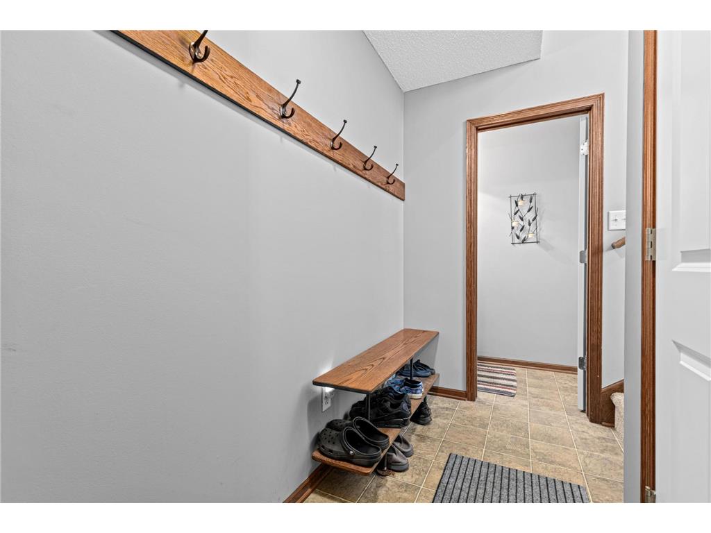1802 Colonial Lane #1 Chanhassen MN 55317 7075851 image22