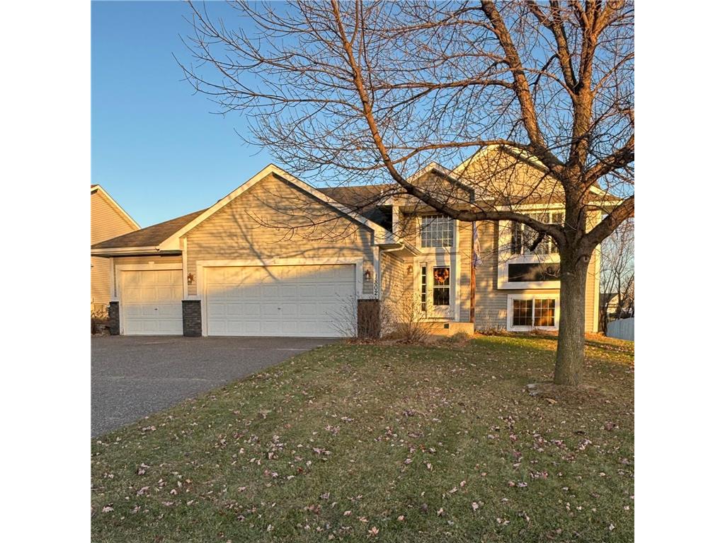 1802 Independence Street S Cambridge MN 55008 6818051 image1