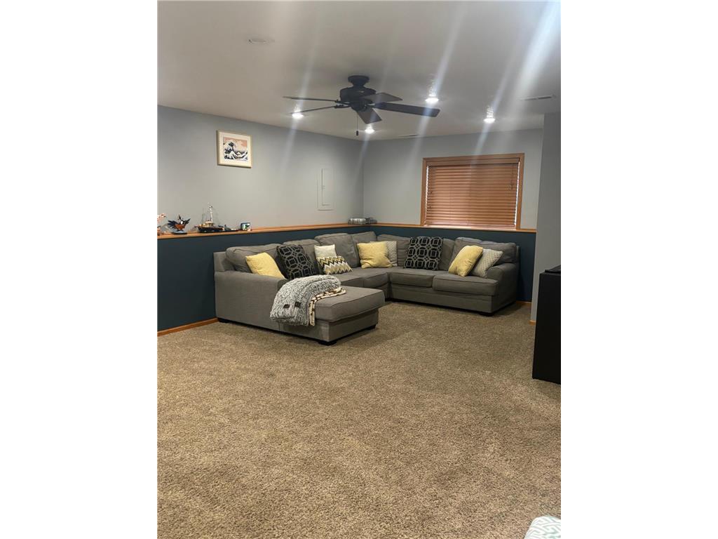 1802 Independence Street S Cambridge MN 55008 6818051 image13