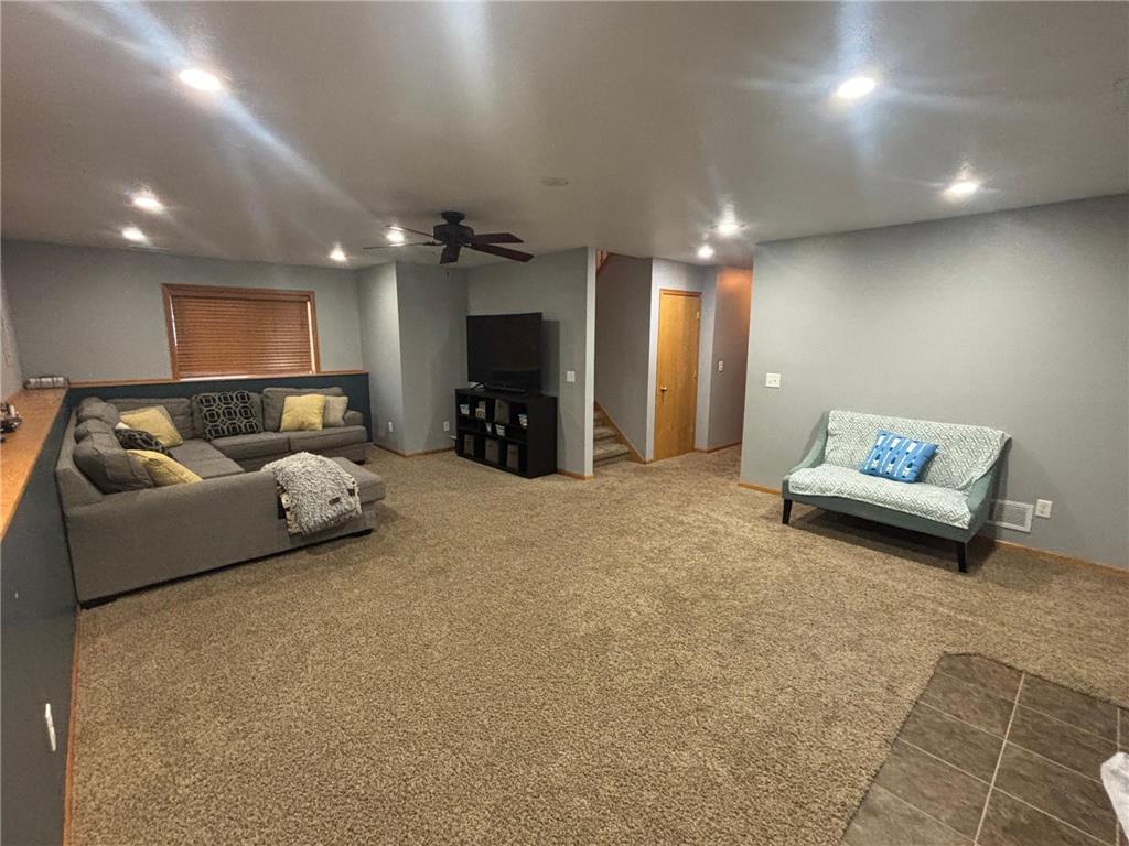 1802 Independence Street S Cambridge MN 55008 6818051 image14