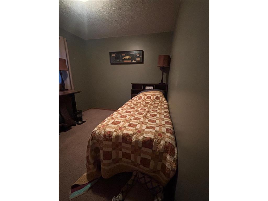 1802 Independence Street S Cambridge MN 55008 6818051 image16