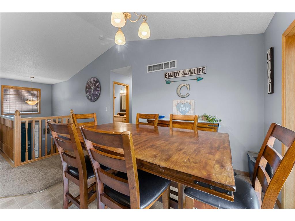 1802 Independence Street S Cambridge MN 55008 7051824 image16