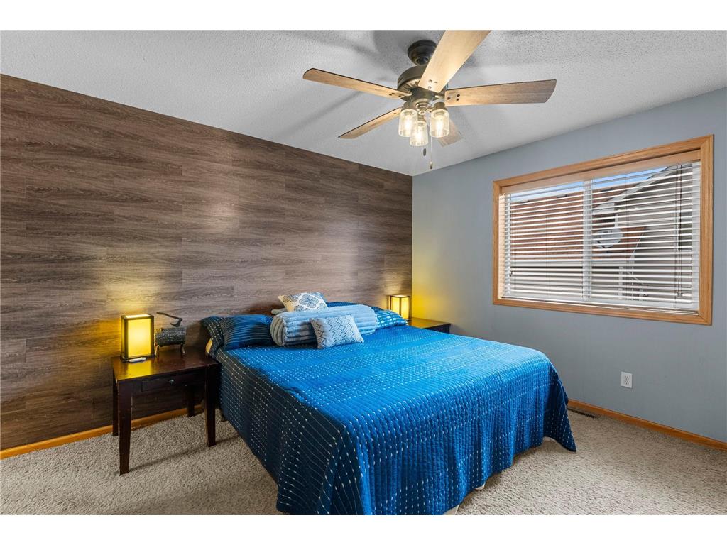 1802 Independence Street S Cambridge MN 55008 7051824 image24